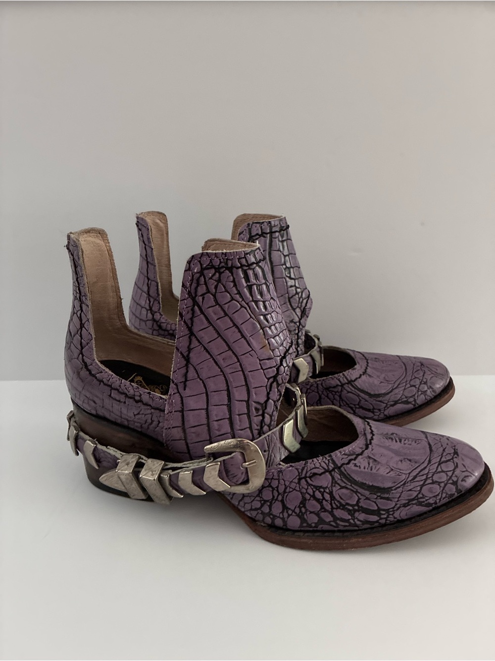 Freebird by Steven Blade Purple Croc Heeled Boots with Silver Chain